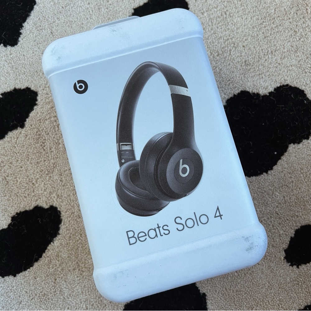 NIB Beats Solo 4 Headphones